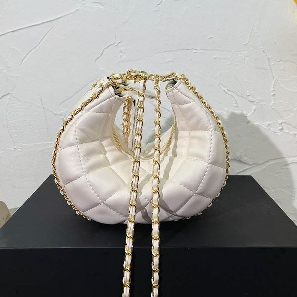 crescent retro women hobo shoulder wrist bag high capacity leather quilted gold hardware badge crossbody bag designer wallet sacoche suitcas
crescent retro women hobo shoulder wrist bag high capacity leather quilted gold hardware badge crossbody bag designer wallet sacoche suitcas