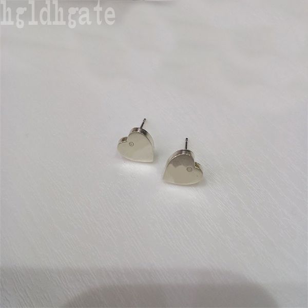 plated gold earrings silver coloe rose golden stud earings designer for famale surface letter thick needle dressy heart luxury esring stylis, Golden;silver
plated gold earrings silver coloe rose golden stud earings designer for famale surface letter thick needle dressy heart luxury esring stylis, Golden;silver