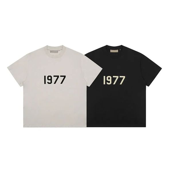 luxury fashion milk tea color black couple tshirt graphic t shirts men s women designer t shirts short summer fashion casual with brand desi, White;black
luxury fashion milk tea color black couple tshirt graphic t shirts men s women designer t shirts short summer fashion casual with brand desi, White;black