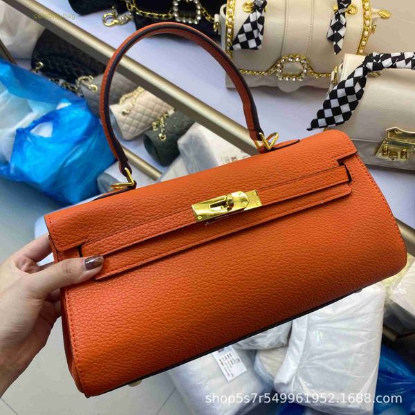 designer kelys handbags hemrres lock belt tag double shoulder underarm lychee pattern law stick female one french cross body has logo p4no
designer kelys handbags hemrres lock belt tag double shoulder underarm lychee pattern law stick female one french cross body has logo p4no