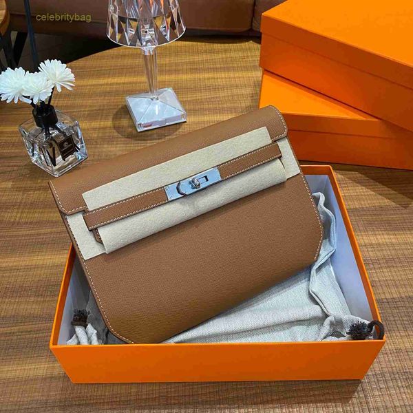 designer kelyss handbags hemrres handprint cowhide bag 2023 new street trend one shoulder letter envelope for men and women universal mailma
designer kelyss handbags hemrres handprint cowhide bag 2023 new street trend one shoulder letter envelope for men and women universal mailma