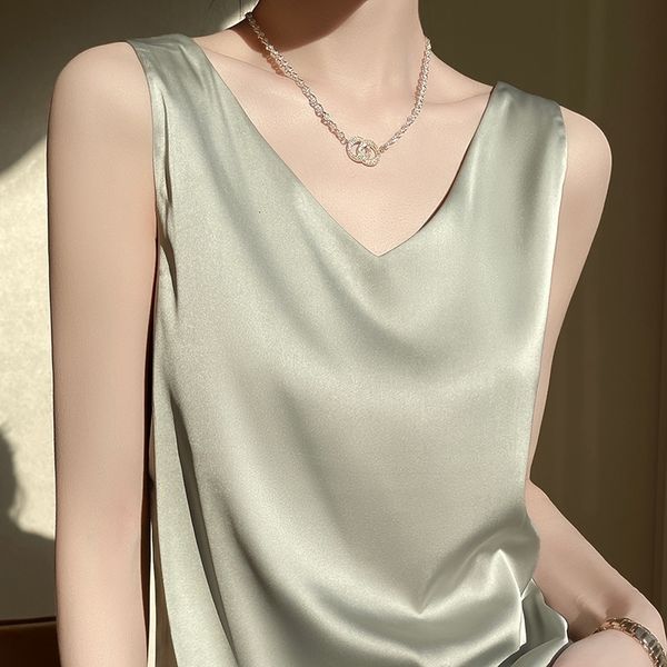 camisoles tanks women's shoulder strap v-neck basic white sleeveless satin vest women's summer vest 230408, Black;white
camisoles tanks women's shoulder strap v-neck basic white sleeveless satin vest women's summer vest 230408, Black;white