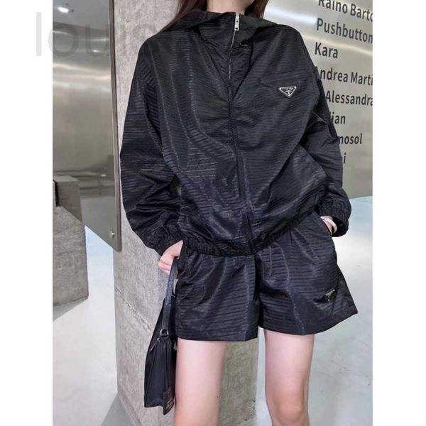 women's shorts designer 2022 early autumn dark jacquard pine fabric triangle letter coashorts casual set a79h, White;black
women's shorts designer 2022 early autumn dark jacquard pine fabric triangle letter coashorts casual set a79h, White;black