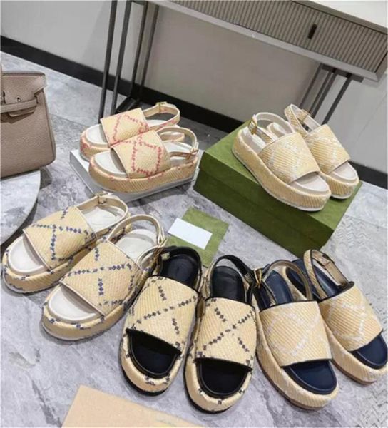 2023 new designer classic lady slippers woman beach thick bottom shoes platform alphabet lady sandals leather high heel beach shoes sandals, Black
2023 new designer classic lady slippers woman beach thick bottom shoes platform alphabet lady sandals leather high heel beach shoes sandals, Black
