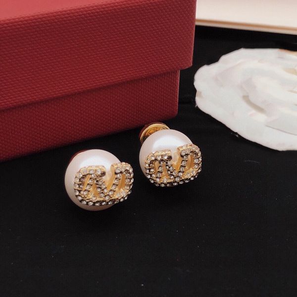 woman charm earrings v earing designer stud pearl orecchini fashion luxury vlogo ewelry hoop women ohrringe 6tsadsds, Golden
woman charm earrings v earing designer stud pearl orecchini fashion luxury vlogo ewelry hoop women ohrringe 6tsadsds, Golden