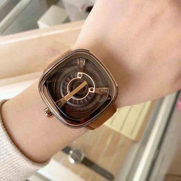 classic men watch automatic mechanical movement wristwatch 47mm waterproof fashion wristwatch montre de luxe watches11, Slivery;brown
classic men watch automatic mechanical movement wristwatch 47mm waterproof fashion wristwatch montre de luxe watches11, Slivery;brown