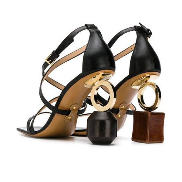 sandals asymmetric heel personalized women cross tied ankle strap high heels gladiator party luxury sandal 230407, Black
sandals asymmetric heel personalized women cross tied ankle strap high heels gladiator party luxury sandal 230407, Black