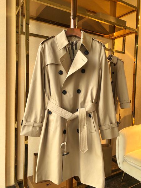 2023 fashion men's trench coat long double-breasted coat trench version solid color coat khaki and black designer brand name luxury clo, Tan;black
2023 fashion men's trench coat long double-breasted coat trench version solid color coat khaki and black designer brand name luxury clo, Tan;black