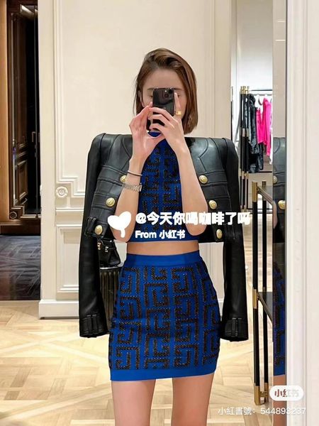 bal home 2023 summer women's two piece sets brand fashion dinner dress letter logo knitting suit women's bustier cropped short ski, White
bal home 2023 summer women's two piece sets brand fashion dinner dress letter logo knitting suit women's bustier cropped short ski, White