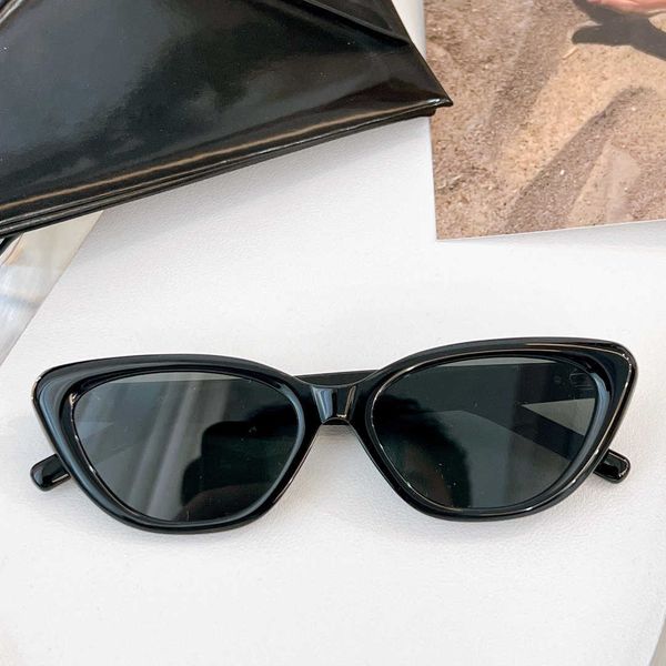 designer brands digital picture frame glasses with magnetic sunglasses coolwinks eyewear fashion beach round bliz 7 color optional, White;black
designer brands digital picture frame glasses with magnetic sunglasses coolwinks eyewear fashion beach round bliz 7 color optional, White;black
