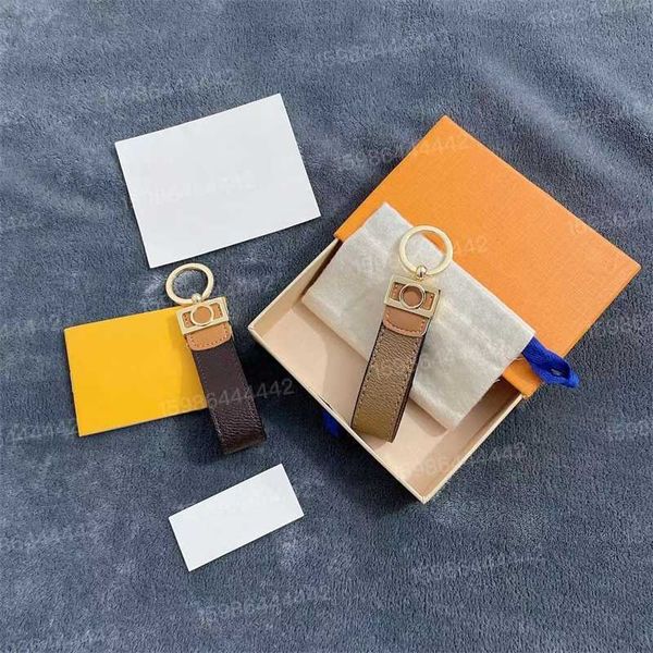 donkey four leaf leather antique daphne chain fashion creative couple car bag pendant, Slivery;golden
donkey four leaf leather antique daphne chain fashion creative couple car bag pendant, Slivery;golden