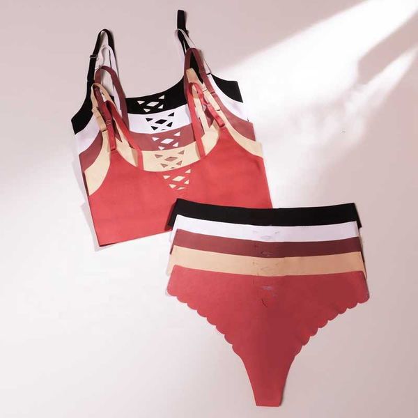 2023 new design women bra underwear set custom soft wirethong seamless, Red;black
2023 new design women bra underwear set custom soft wirethong seamless, Red;black