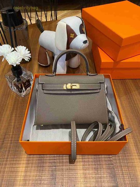 designer kelys handbags hemrres new leather women's 2023 h palm pattern 19 22 25 cow fashion portable shoulder messenger has logo hx1f
designer kelys handbags hemrres new leather women's 2023 h palm pattern 19 22 25 cow fashion portable shoulder messenger has logo hx1f