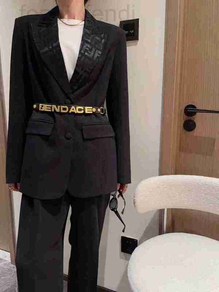 women's wool & blends designer 23 early spring gun lapel jacquard spliced collar suit coat with clean 3d cut double fabric contrast 537, Black
women's wool & blends designer 23 early spring gun lapel jacquard spliced collar suit coat with clean 3d cut double fabric contrast 537, Black