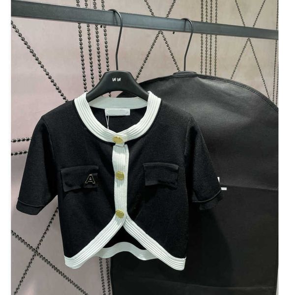 23ss designer clothes women tee womens t-shirt round neck black white short sleeve knitted cardigan short sleeve t-shirt clothes a1
23ss designer clothes women tee womens t-shirt round neck black white short sleeve knitted cardigan short sleeve t-shirt clothes a1