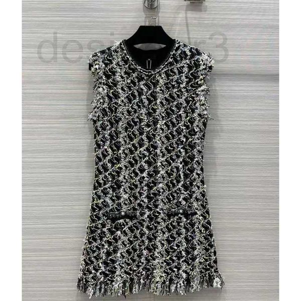 casual dresses designer spring summer new chic color woven tassel black white round neck sleeveless high waist slim women's dress short, Black;gray
casual dresses designer spring summer new chic color woven tassel black white round neck sleeveless high waist slim women's dress short, Black;gray