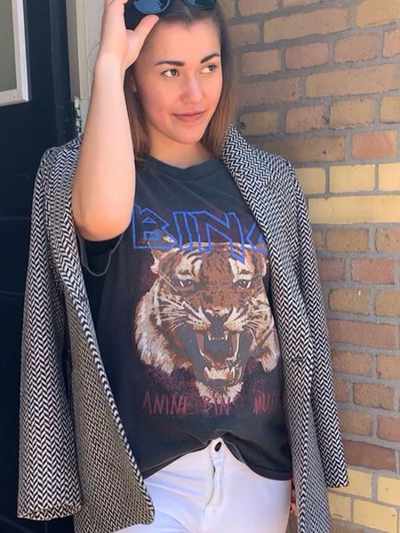 womens tshirt tiger graphic tshirt casual letter printing vintage fashion summer clothing 230408, White
womens tshirt tiger graphic tshirt casual letter printing vintage fashion summer clothing 230408, White