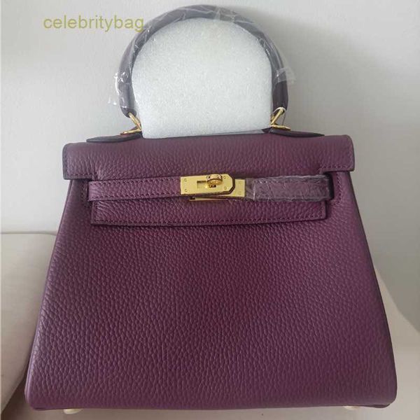 designer kellies handbags hemres 2023 new fashion bag lychee grain large capacity women's leather one shoulder diagonal bag red wedding
designer kellies handbags hemres 2023 new fashion bag lychee grain large capacity women's leather one shoulder diagonal bag red wedding