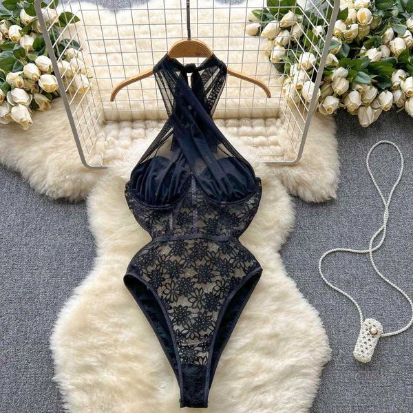 nxy women halter floral embroidery bodysuits french style lace slim playsuits streetwear backless transparent rompers 230328, Black;white
nxy women halter floral embroidery bodysuits french style lace slim playsuits streetwear backless transparent rompers 230328, Black;white