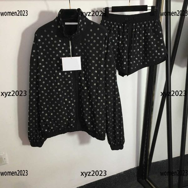 designer tracksuit women sports set shorts suit size s-l summer suit 2pcs standing collar long sleeved jacket and shorts new arrival april06, Gray
designer tracksuit women sports set shorts suit size s-l summer suit 2pcs standing collar long sleeved jacket and shorts new arrival april06, Gray