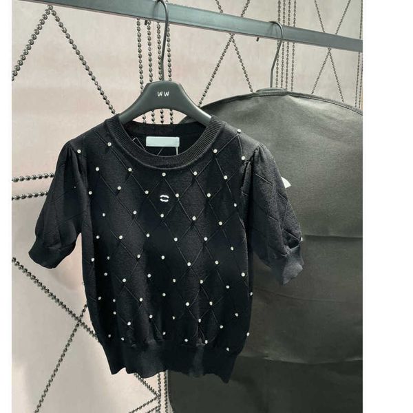 23ss designer clothes women tee womens t-shirt rhomboid water drill round neck knitted short sleeve t-shirt clothes a1, White
23ss designer clothes women tee womens t-shirt rhomboid water drill round neck knitted short sleeve t-shirt clothes a1, White