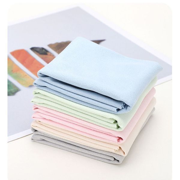 lens clothes 30*30cm suede cleaning cloth for sunglasses camera computer lens wiping cloth remove oil dedusting cleaner wipes customized 230
lens clothes 30*30cm suede cleaning cloth for sunglasses camera computer lens wiping cloth remove oil dedusting cleaner wipes customized 230
