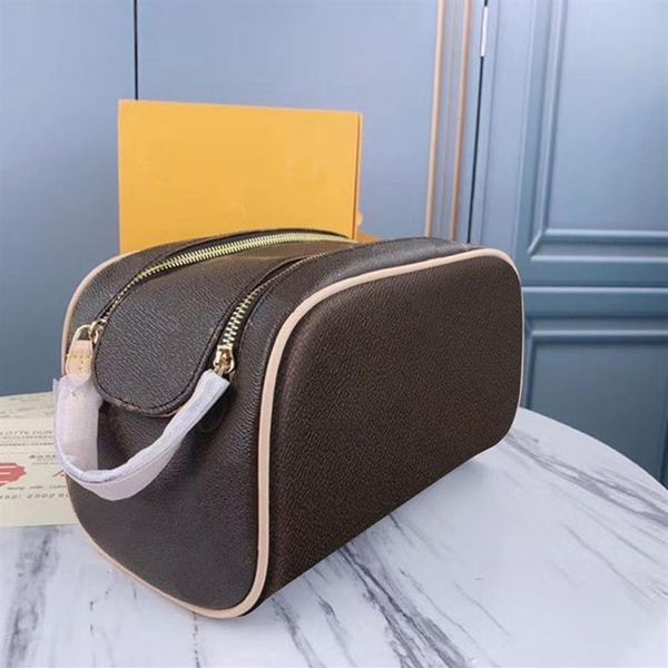 king size toiletry cosmetic bags men extra large totes wash bag woman toilet pouch fashion women beauty makeup case pochette acces2468
king size toiletry cosmetic bags men extra large totes wash bag woman toilet pouch fashion women beauty makeup case pochette acces2468