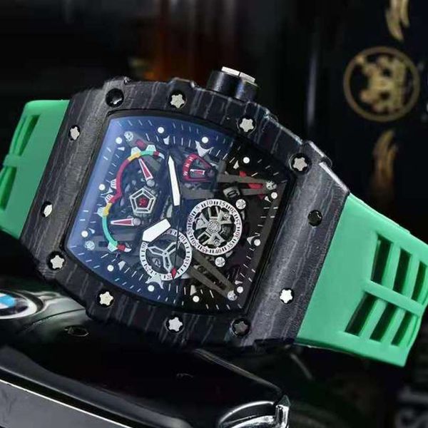 full-featured new men's watch luxury watch men's quartz automatic date watch male clock, Slivery;brown
full-featured new men's watch luxury watch men's quartz automatic date watch male clock, Slivery;brown