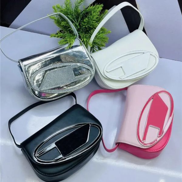 Women Flap Tinker Bag Square Underarm Crossbody Bags Various Occasions Portable Handbag Solid Color Classic Shoulder Bags, Red
Women Flap Tinker Bag Square Underarm Crossbody Bags Various Occasions Portable Handbag Solid Color Classic Shoulder Bags, Red