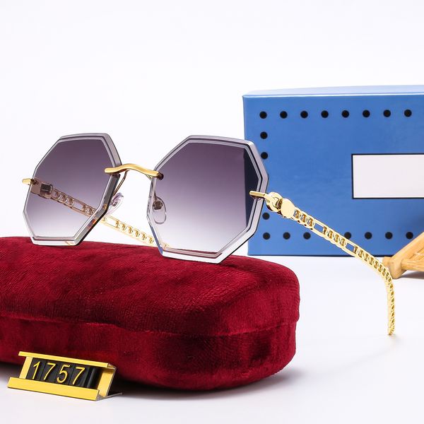 luxury brand designer sunglasses for women fashion gradual color retro sun glasses beach lady summer style sunglasses female famous uv400 wi, White;black
luxury brand designer sunglasses for women fashion gradual color retro sun glasses beach lady summer style sunglasses female famous uv400 wi, White;black