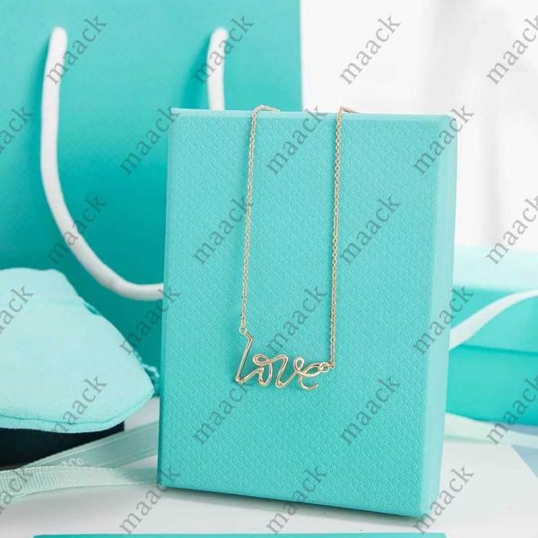pendant necklaces high-end love necklace luxury designer women's pendants european and american 18k gold jewelry gift factory wholesale, Silver
pendant necklaces high-end love necklace luxury designer women's pendants european and american 18k gold jewelry gift factory wholesale, Silver