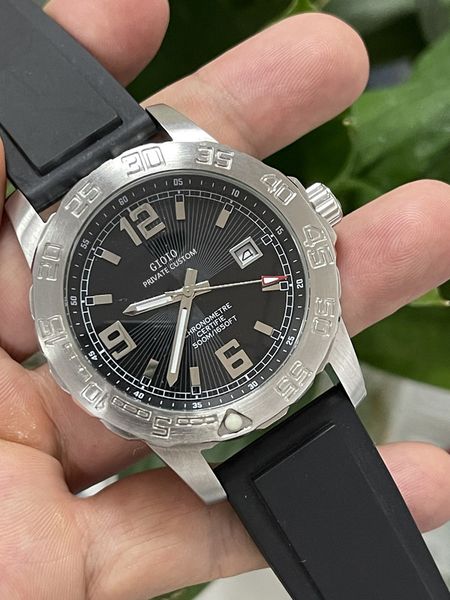 mens automatic mechanical watch black white rubber, Slivery;brown
mens automatic mechanical watch black white rubber, Slivery;brown