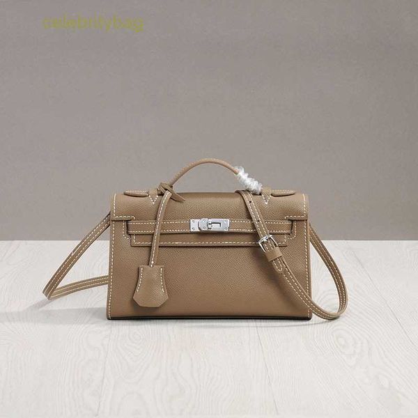 designer kelys handbags hemrres pattern hand 2023 new genuine leather women's bag cowhide second generation little handbag 22cm cross w
designer kelys handbags hemrres pattern hand 2023 new genuine leather women's bag cowhide second generation little handbag 22cm cross w