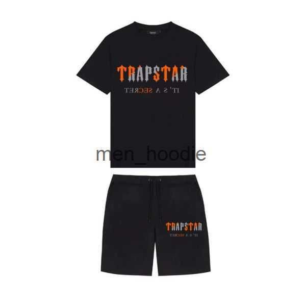 summer new trapstar shorts london shooter short-sleeved t shirt suit chenille decoding black ice flavor 2.0 men's round neck t-shirt sh, White;black
summer new trapstar shorts london shooter short-sleeved t shirt suit chenille decoding black ice flavor 2.0 men's round neck t-shirt sh, White;black
