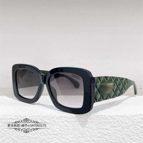 luxury designer summer sunglasses xiaoxiangjiains fashion personality diamond leg large frame letter printing women, White;black
luxury designer summer sunglasses xiaoxiangjiains fashion personality diamond leg large frame letter printing women, White;black
