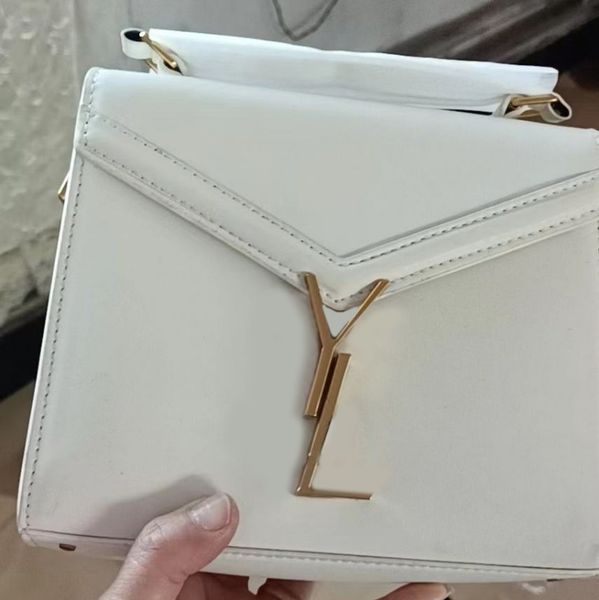 leather designer bag womens luxurys handbags for lady shopping party clip buckle glossy leather crossbody bags leather strap flap xb005 e23
leather designer bag womens luxurys handbags for lady shopping party clip buckle glossy leather crossbody bags leather strap flap xb005 e23