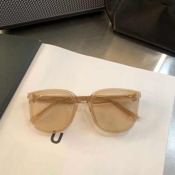 designer brand frame studio pink sunglasses matsuda eyewear cr7 eyewear reality eyewear man fashion uv protection over glasses classic, White;black
designer brand frame studio pink sunglasses matsuda eyewear cr7 eyewear reality eyewear man fashion uv protection over glasses classic, White;black
