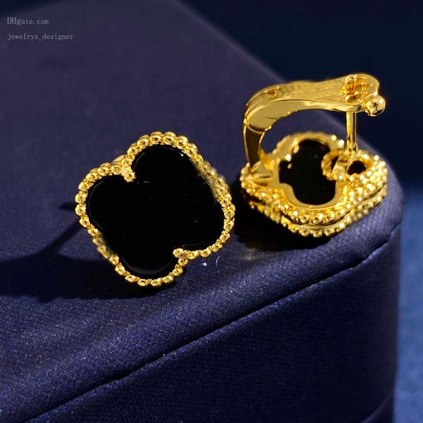 designer bracelets luxury clover pendant necklaces flower earring designer van stud woman fashion ear clip jewelry women cjeweler, Silver
designer bracelets luxury clover pendant necklaces flower earring designer van stud woman fashion ear clip jewelry women cjeweler, Silver