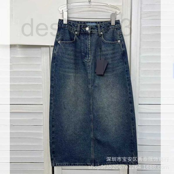 skirts designer early spring 23 new triangle elevated waist slim split denim mid length a-line skirt for women wtwx, Black
skirts designer early spring 23 new triangle elevated waist slim split denim mid length a-line skirt for women wtwx, Black