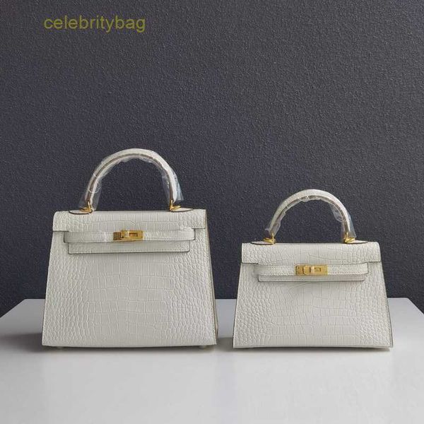 designer kelys handbags hemrres family 2023 new h second generation crocodile cow leather mini fashion hand versatile messenger has logo sz3
designer kelys handbags hemrres family 2023 new h second generation crocodile cow leather mini fashion hand versatile messenger has logo sz3