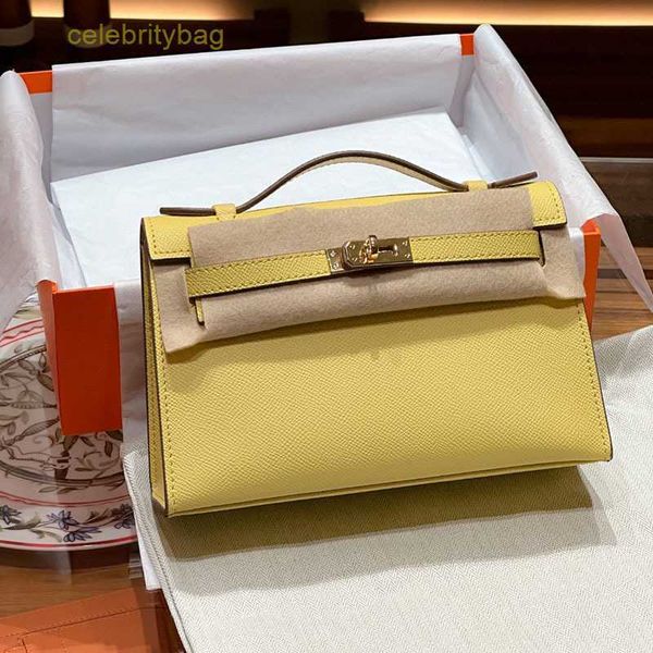 designer kellies handbags hemres pattern high-quality carry-on palm one-shoulder messenger bag of the generation handbag has logo u7ix
designer kellies handbags hemres pattern high-quality carry-on palm one-shoulder messenger bag of the generation handbag has logo u7ix