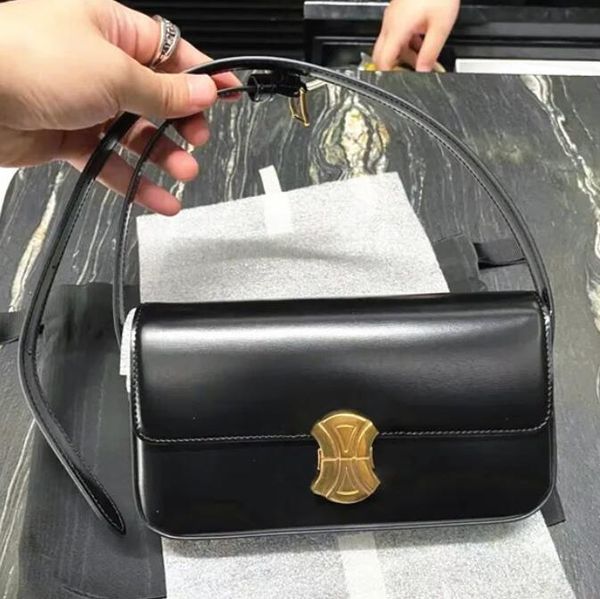 designer bags smooth cowhide women teen handbag golden chain shopping bags lady wallet 20cm
designer bags smooth cowhide women teen handbag golden chain shopping bags lady wallet 20cm