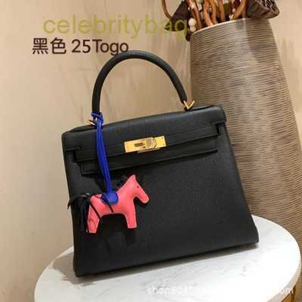 designer kelys handbags hemrres new 2023 women's layer cowhide lychee pattern sewn inside large capacity commuting one-shoulder hand ha
designer kelys handbags hemrres new 2023 women's layer cowhide lychee pattern sewn inside large capacity commuting one-shoulder hand ha