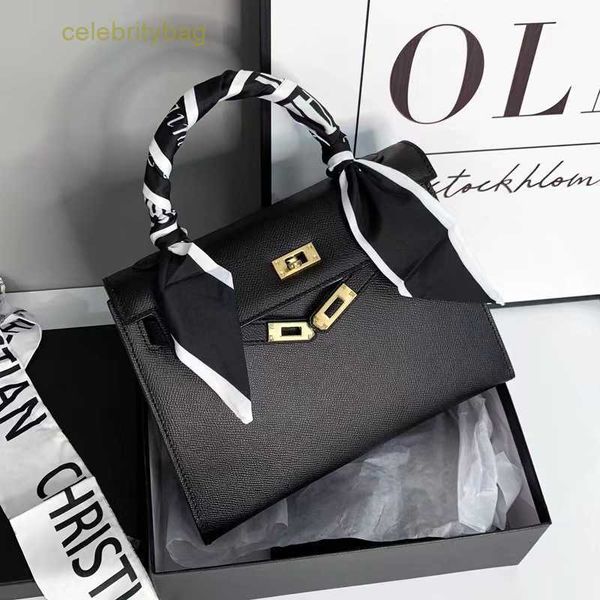 designer kellies handbags hemres brand 2023 new fashion versatile premium leather bag second generation mini one shoulder crossbody handbag
designer kellies handbags hemres brand 2023 new fashion versatile premium leather bag second generation mini one shoulder crossbody handbag