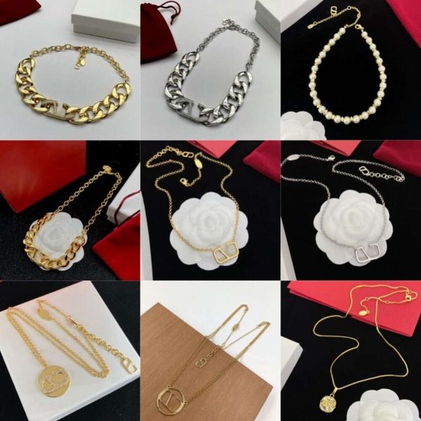 Classic Designer Necklace Jewelry Letter V jewelry Cuban Chain High Edition Letter V Necklace Female Personalized Fashion Round Full Diamond Pearl
Classic Designer Necklace Jewelry Letter V jewelry Cuban Chain High Edition Letter V Necklace Female Personalized Fashion Round Full Diamond Pearl