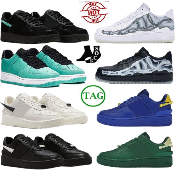 r casual shoes women men sneakers luxury sneakers blue fashion shoe low trainers classic trainer breathable mesh 8a quality, Black
r casual shoes women men sneakers luxury sneakers blue fashion shoe low trainers classic trainer breathable mesh 8a quality, Black