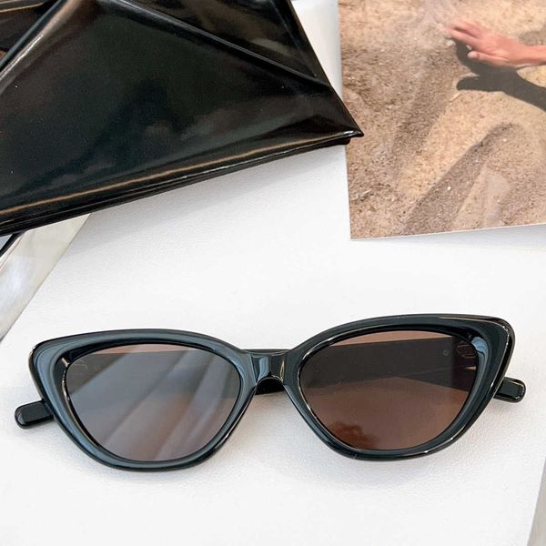 designer retro eyeglasses mirror frame bolle sunglasses peepers eyewear jins eyewear driving beach round cool casual with box, White;black
designer retro eyeglasses mirror frame bolle sunglasses peepers eyewear jins eyewear driving beach round cool casual with box, White;black