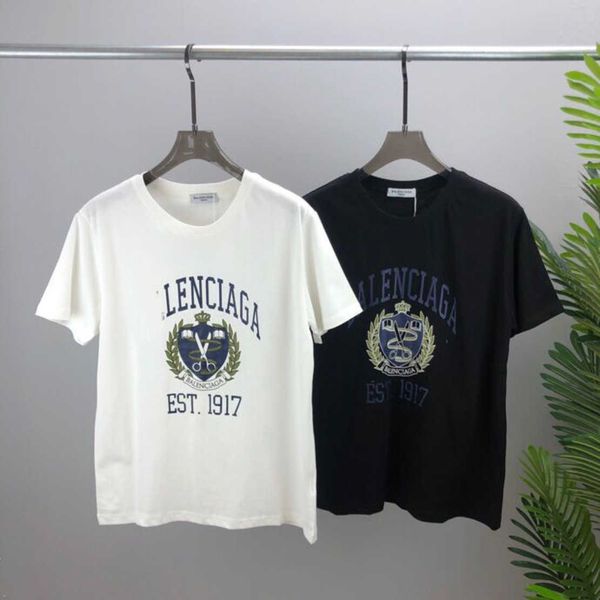 neck balencigas pattern eu t-shirt size and trendy cotton hip-hop stitching street men fashion round women the same style loose brand short, Black;brown
neck balencigas pattern eu t-shirt size and trendy cotton hip-hop stitching street men fashion round women the same style loose brand short, Black;brown