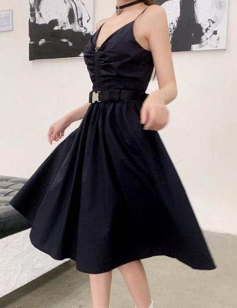suspender dress skirt triangle age-reducing a-line skirt straps adjustable overalls sleeveless loose, Black;gray
suspender dress skirt triangle age-reducing a-line skirt straps adjustable overalls sleeveless loose, Black;gray