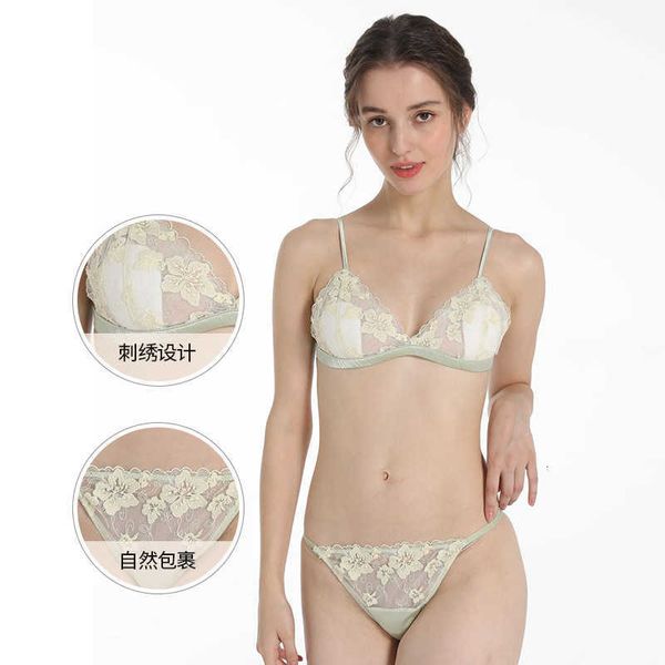 green embroidery rabbit ear suit slim shoulder strap bra natural underwear trend new in spring 2023, Red;black
green embroidery rabbit ear suit slim shoulder strap bra natural underwear trend new in spring 2023, Red;black